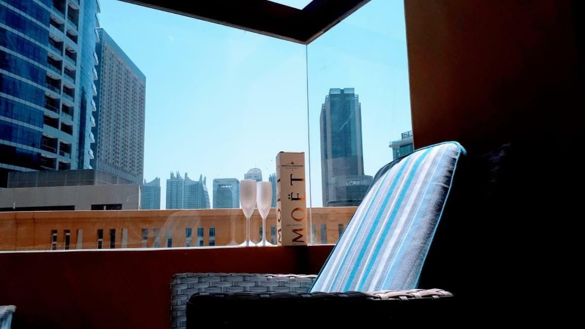 Two Minutes To The Sea Holiday Homes Jbr &Marina Bahar 6 دبي المظهر الخارجي الصورة
